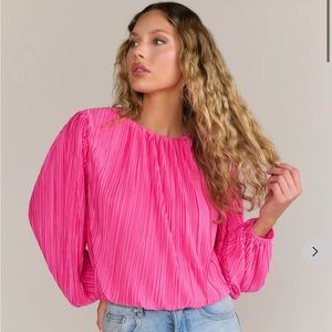 Beautiful and vibrant pink blouse